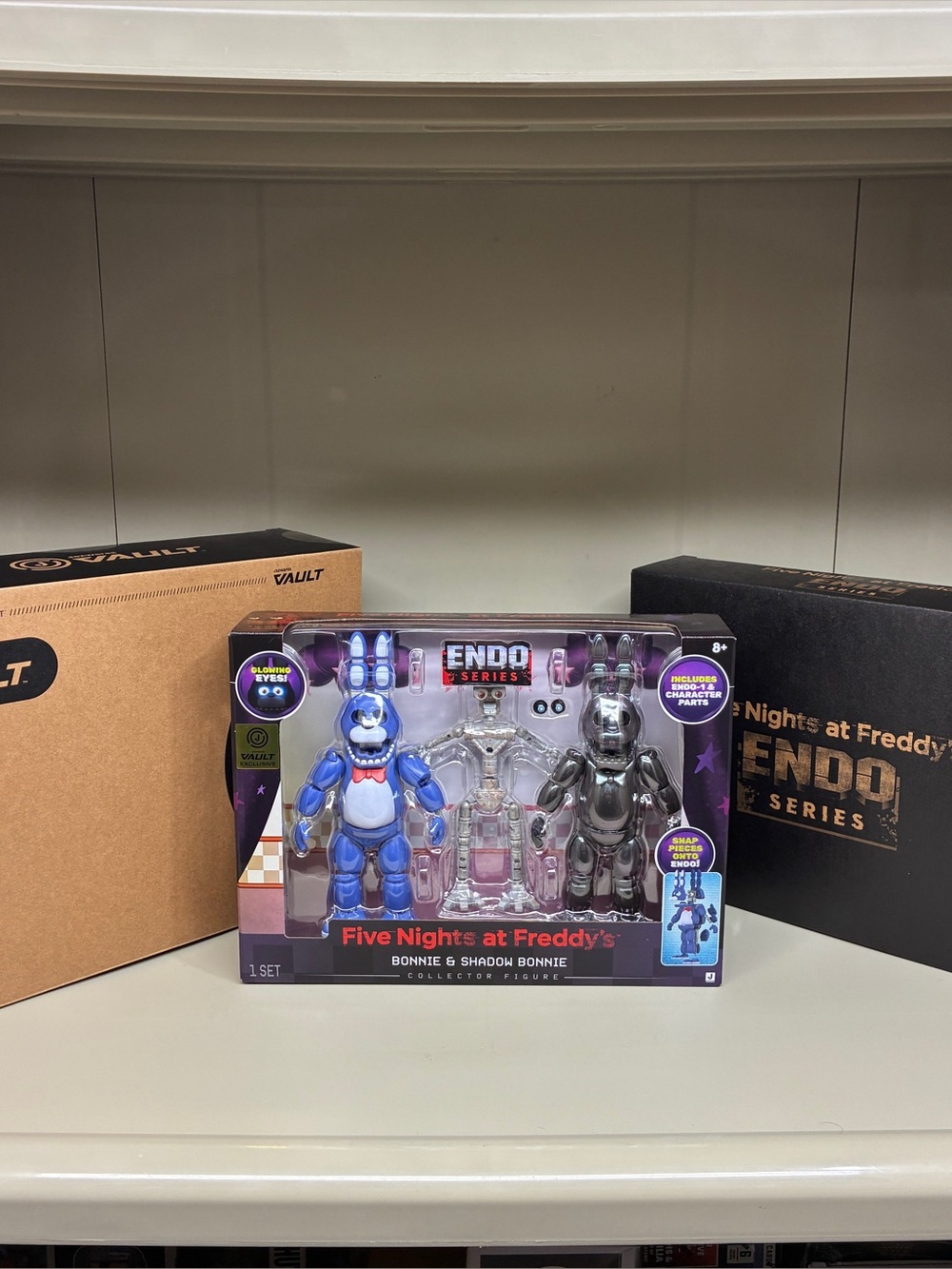 Five Nights at Freddy’s Endo-01 (Classic Bonnie and Shadow Bonnie) Figure Set